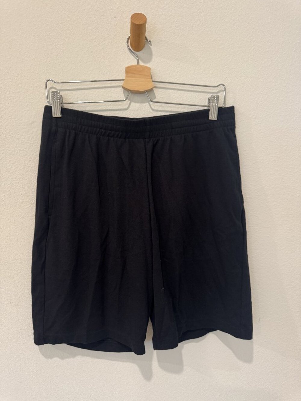 Uniqlo AIRism Shorts Men's L Black Pull On Elastic Waist Lounge Gym